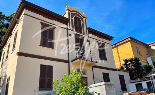 Villa en Centro Storico, La Spezia, Italia 1