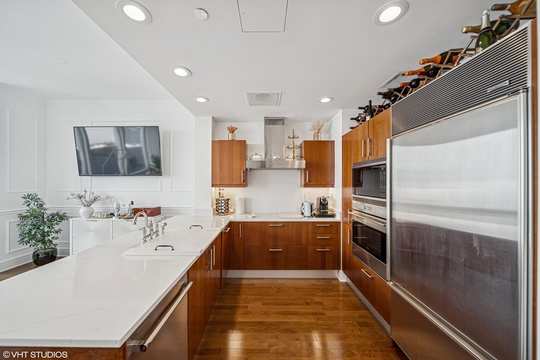 Condo in Chicago, Illinois, United States 4 - 16586781