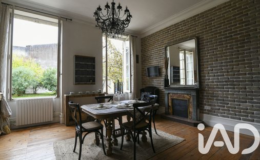 Castle for Sale in Marmande, Nouvelle-Aquitaine, France