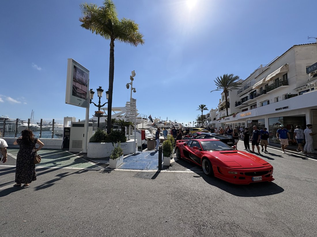 Apartment in Puerto Banus, Marbella, Spain 4 - 16606568