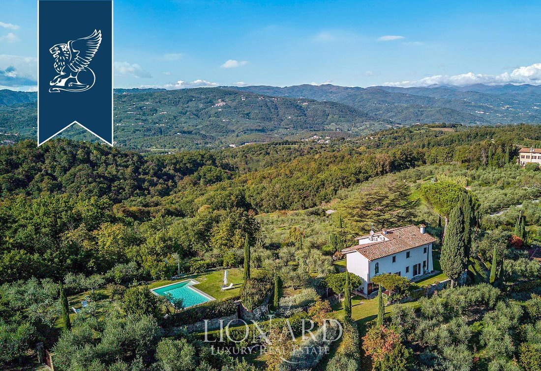 Villa in Serravalle Pistoiese, Tuscany, Italy 1 - 16587851