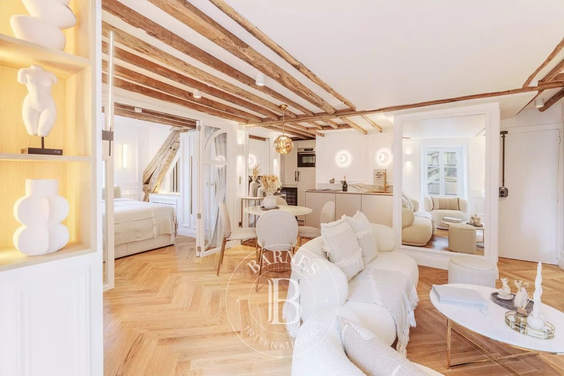 Apartment in Odéon, Paris 6e Arrondissement, Paris 4 - 16581979