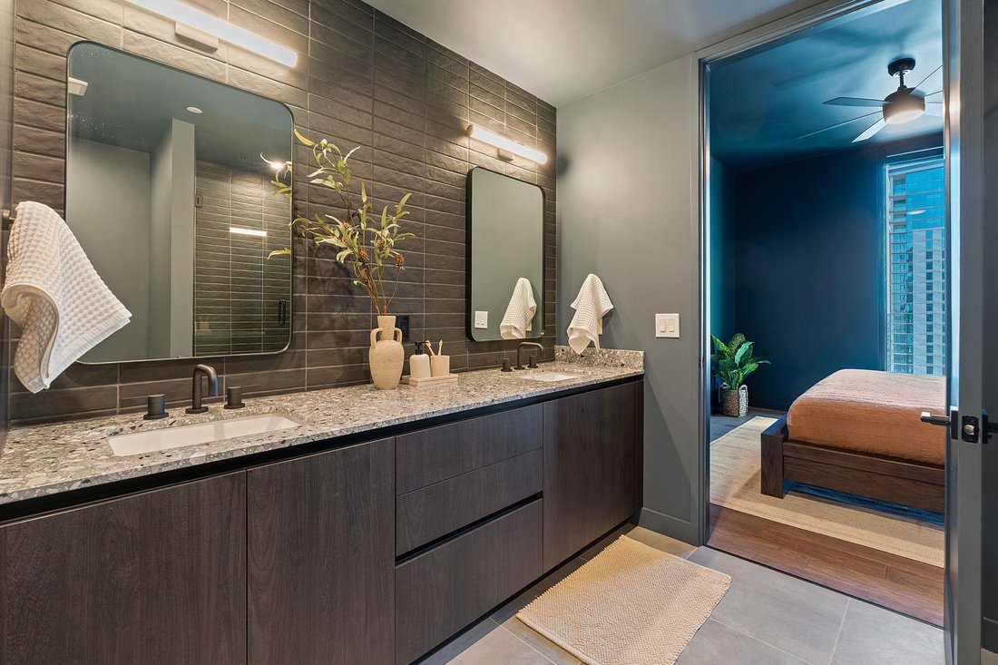 EASTGATE CONDOMINIUM COMMUNITY AUSTIN intelligence overview