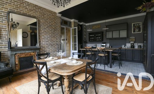 Castle for Sale in Marmande, Nouvelle-Aquitaine, France