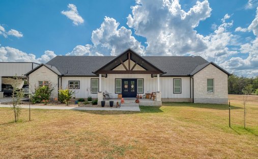 House in Paige, Texas, United States 1