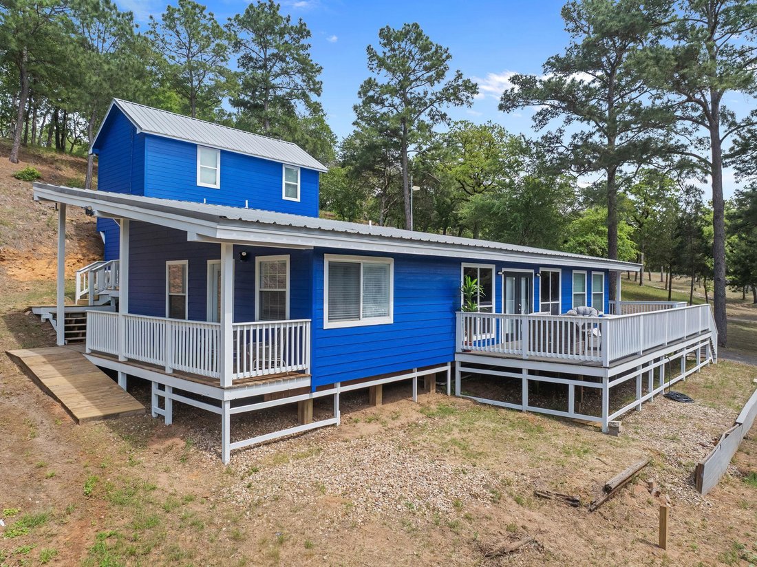 House in Smithville, Texas, United States 3 - 16588909