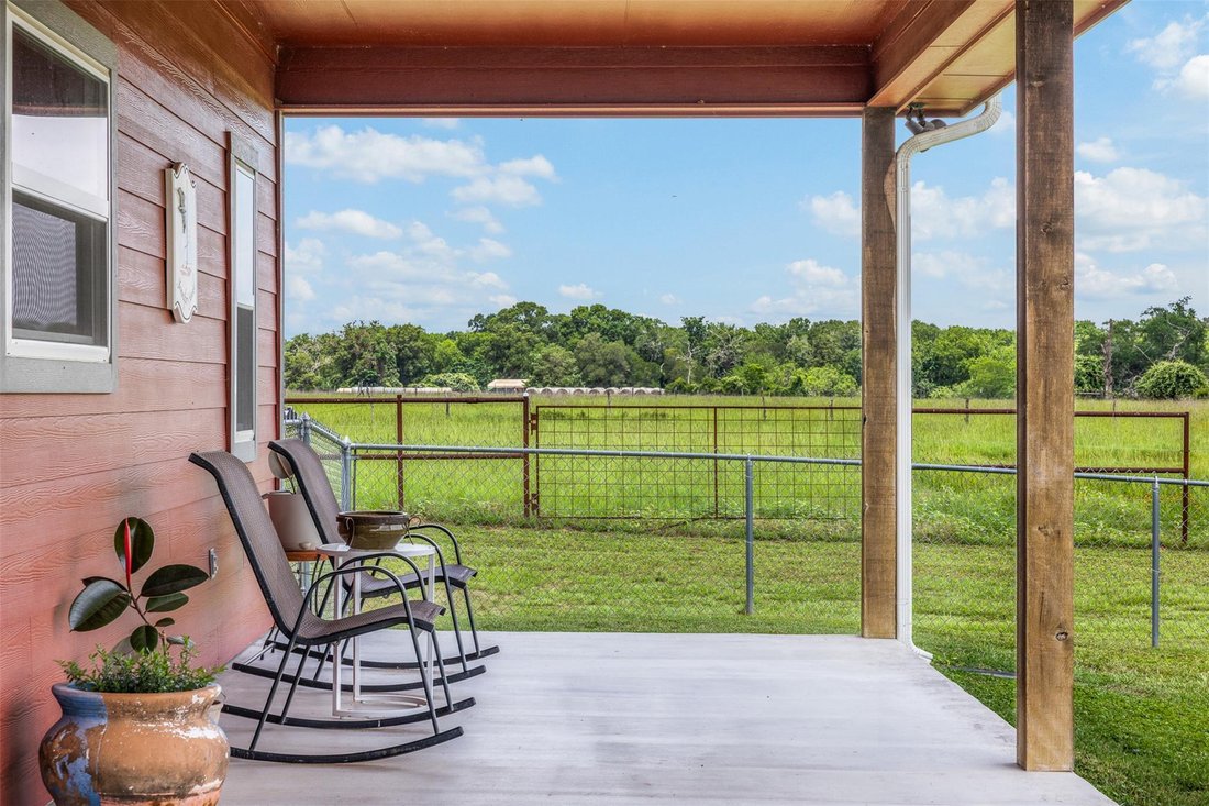 House in Lincoln, Texas, United States 5 - 16589892