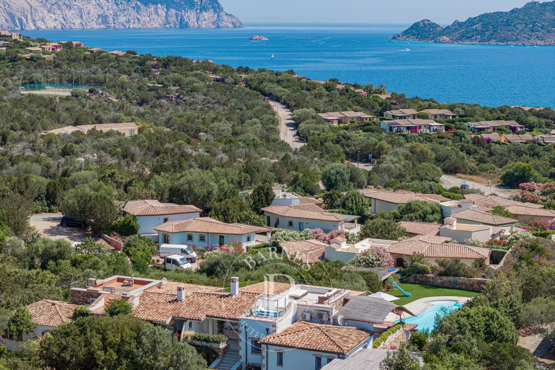 Villa in San Teodoro, Sardinia, Italy 1 - 16568796
