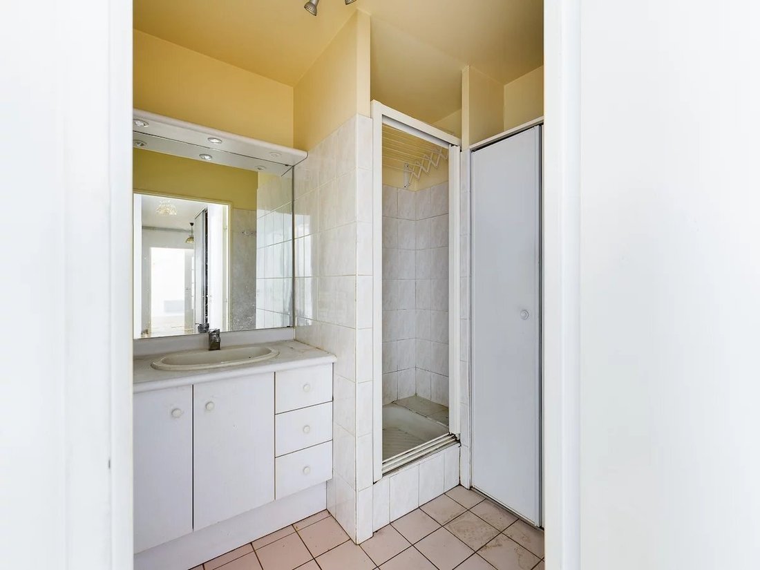 Apartment in Odéon, Paris 6e Arrondissement, Paris 5 - 15325744