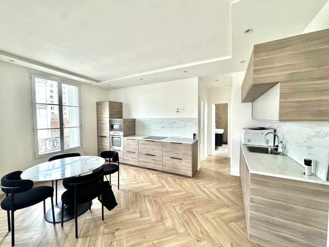 Apartment in Saint-Mande, Ile-de-France, France 2 - 15960416