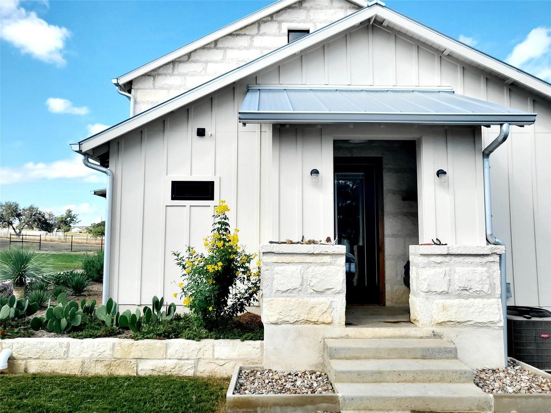 House in Johnson City, Texas, United States 3 - 16590239