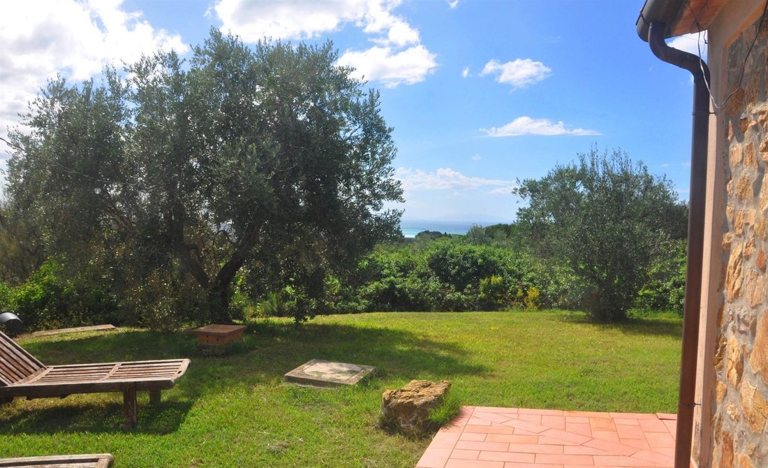 Country House in Castiglioncello, Rosignano Marittimo, Tuscany 4 - 16597376