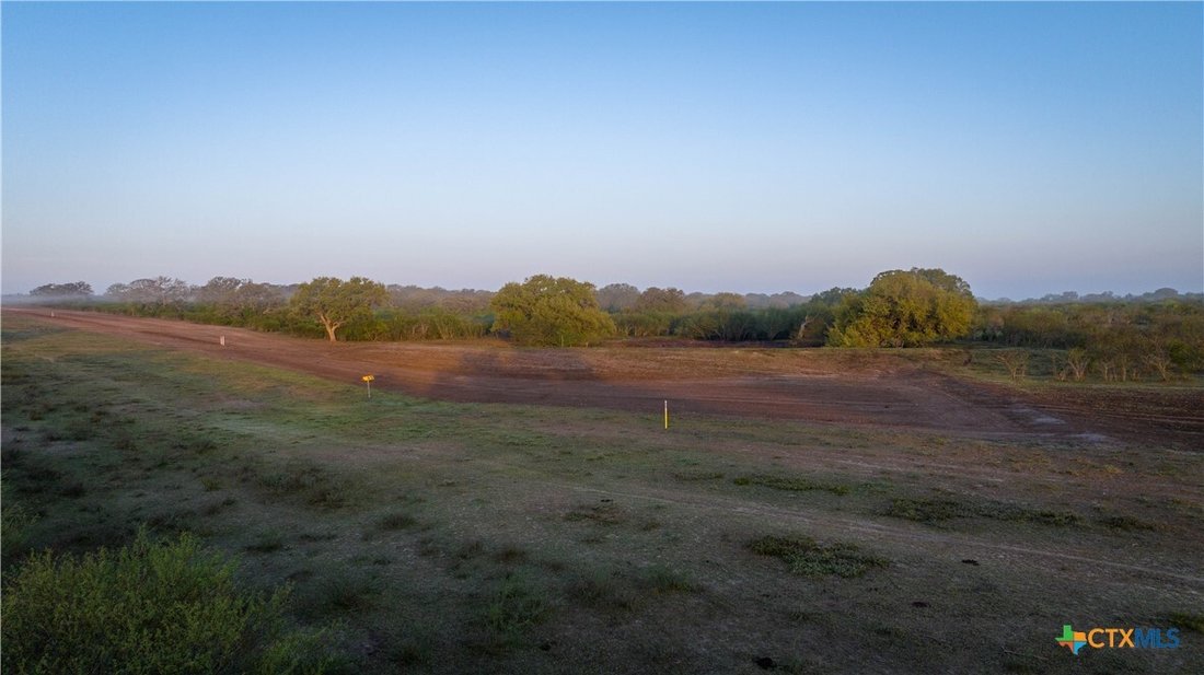 House in Goliad, Texas, United States 5 - 16584459