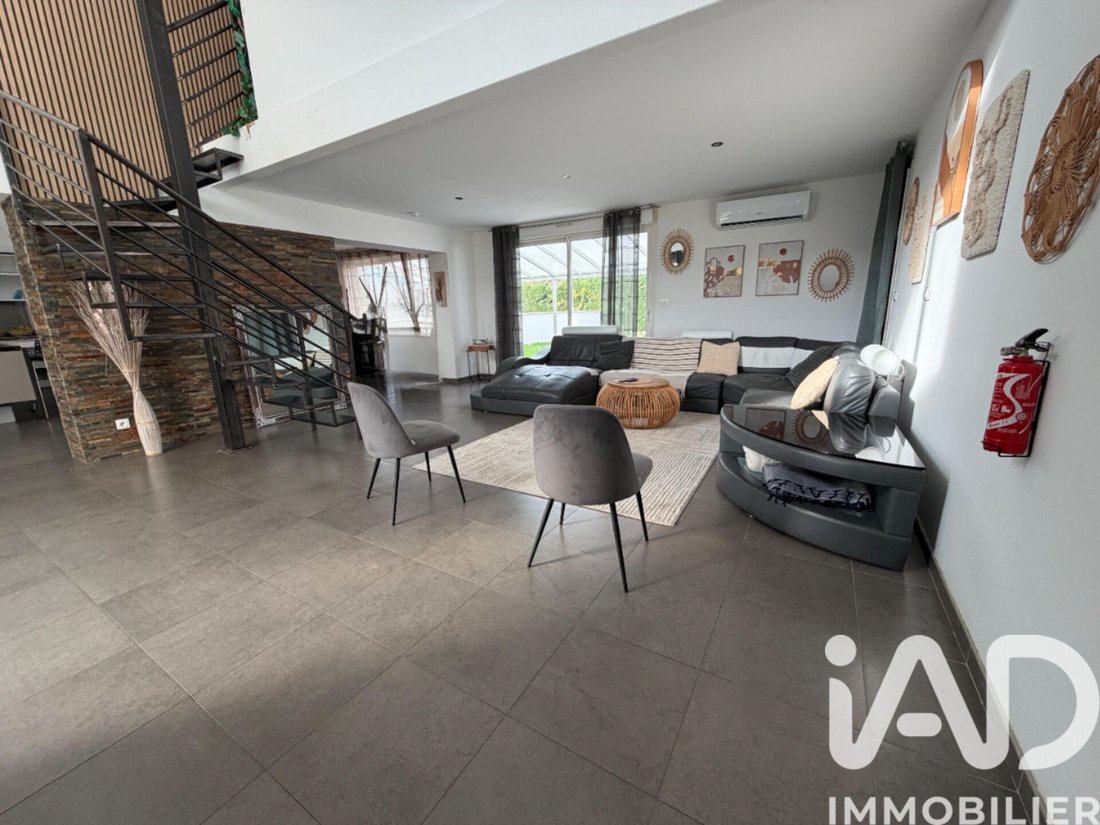 House in Chemin de la Vie, Ambares-et-Lagrave, France 5 - 16583106
