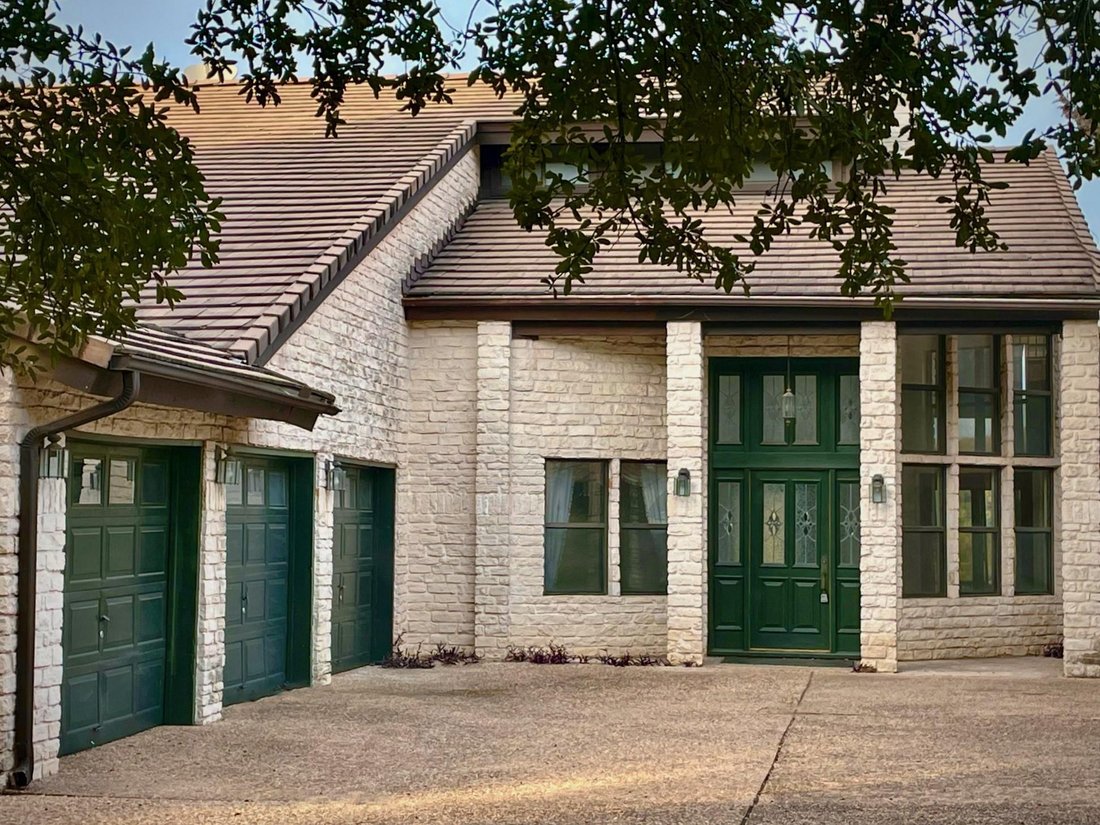 House in Austin, Texas, United States 5 - 16589624