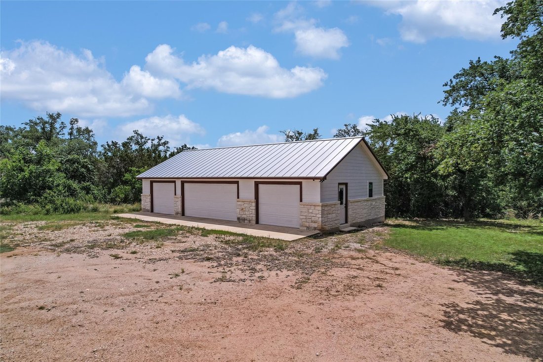 House in Spicewood, Texas, United States 5 - 16590250