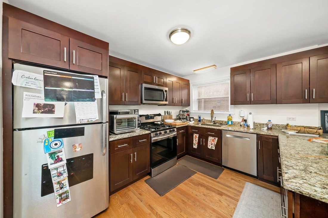 Evanston, Illinois, United States 5 - 16587697