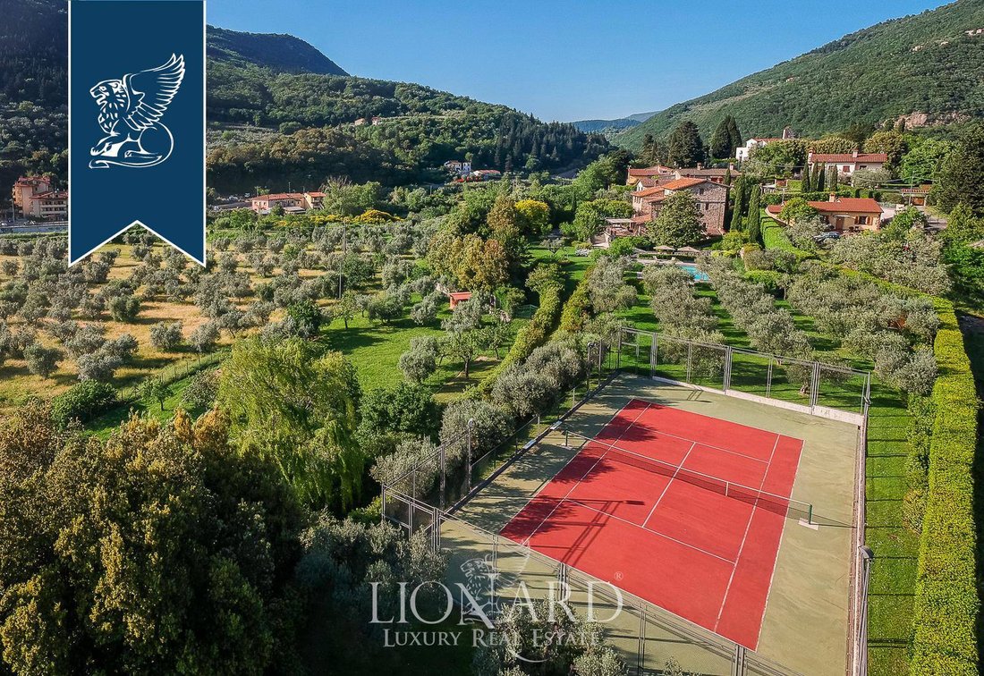 Villa in La Castellina, Prato, Tuscany 4 - 16587373