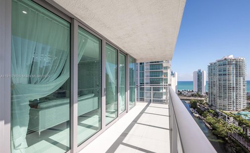 Condo in Golden Beach, Florida, United States 1