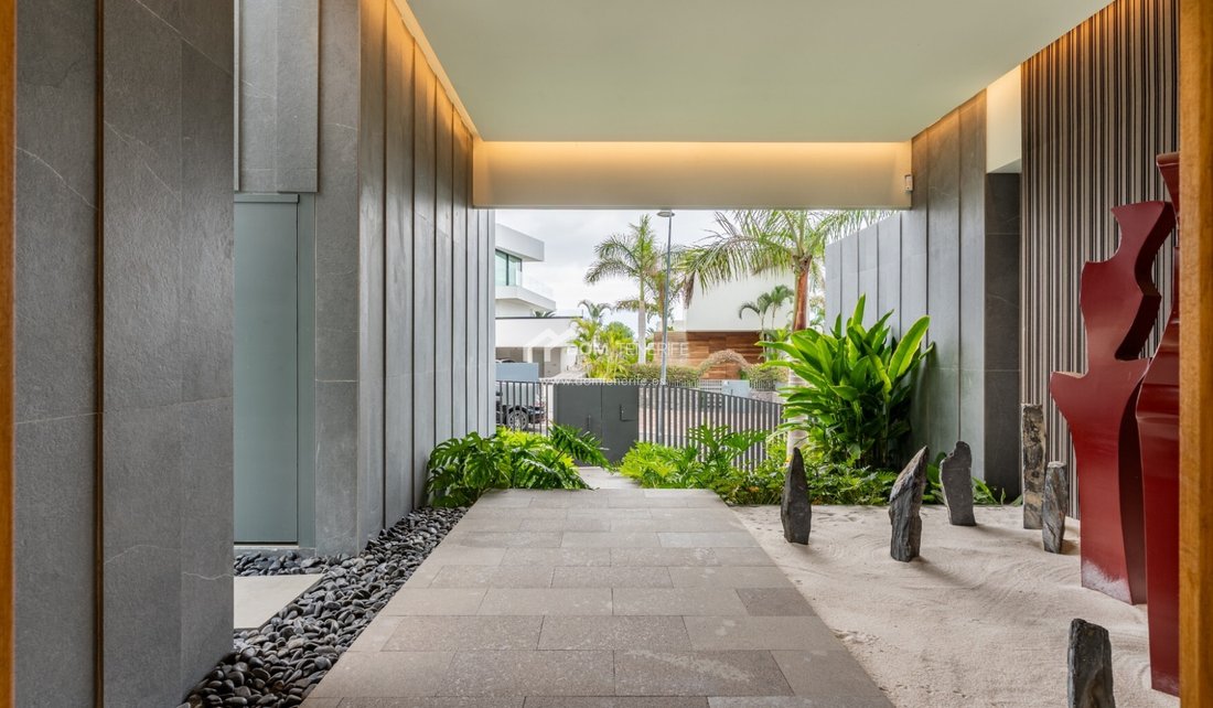 Villa in Guia de Isora, Canary Islands, Spain 4 - 16583576
