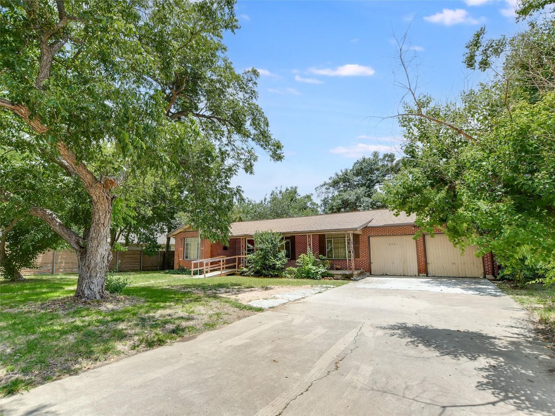 House in Austin, Texas, United States 4 - 16589602