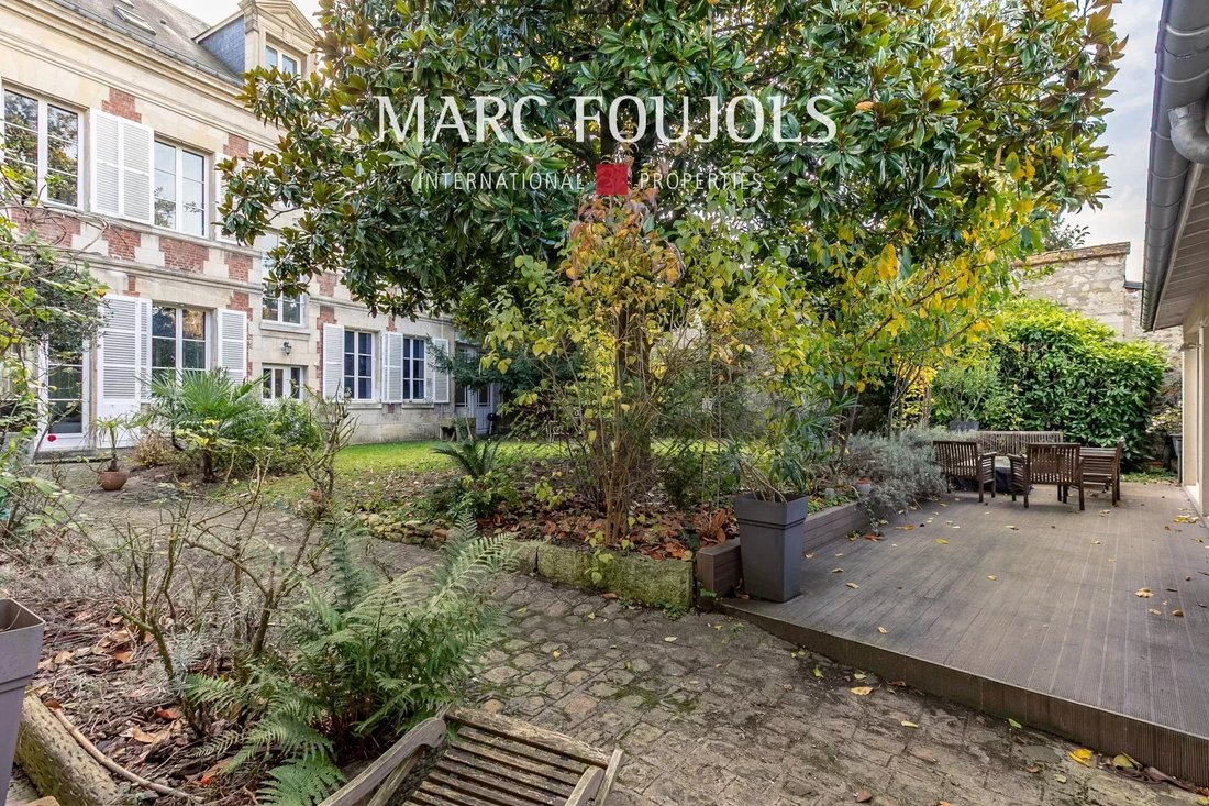 House in Compiegne, Hauts-de-France, France 3 - 16602791