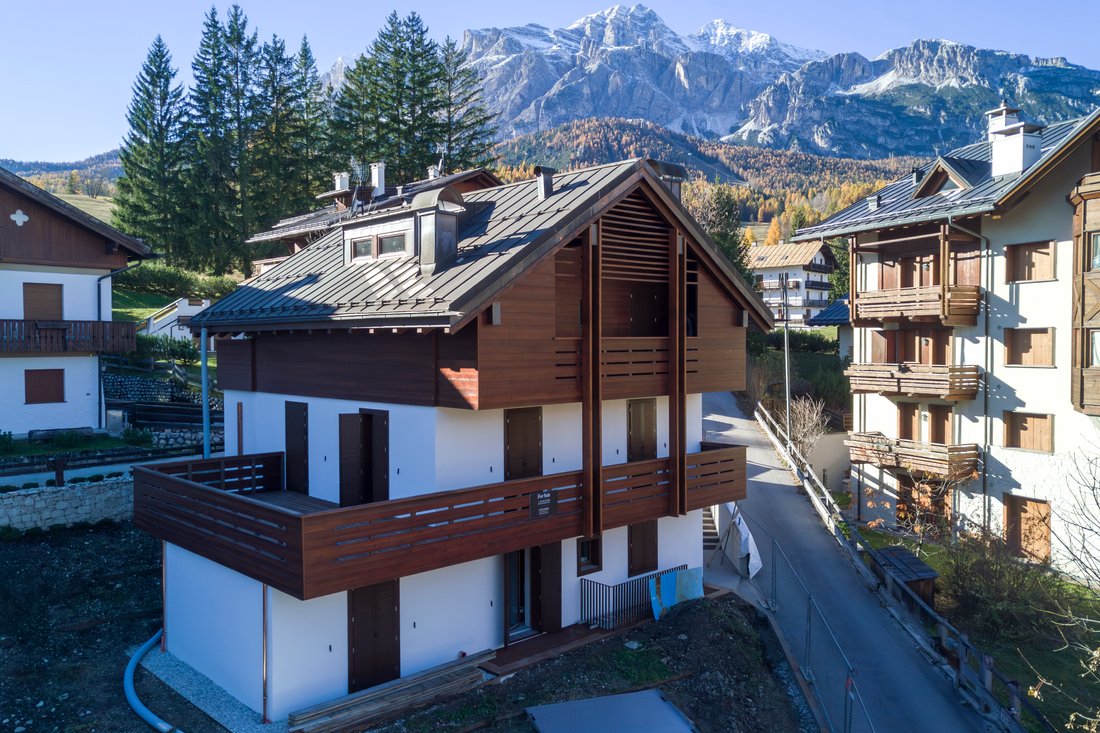 House in Cortina d'Ampezzo, Veneto, Italy 3 - 16597562