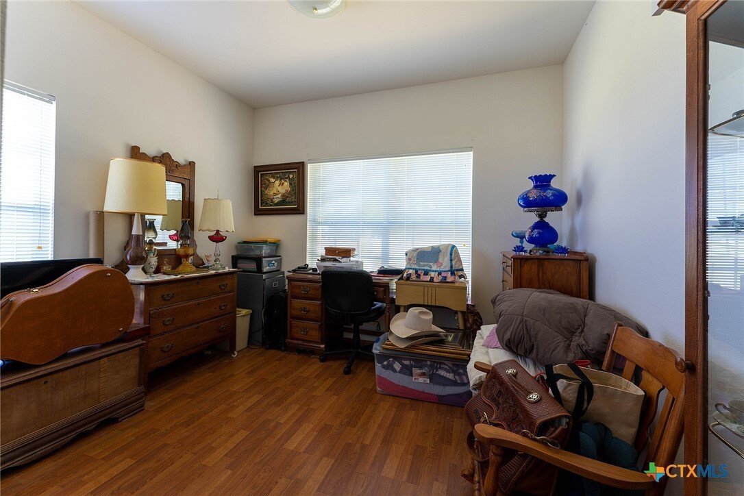 House in Lockhart, Texas, United States 5 - 16584857