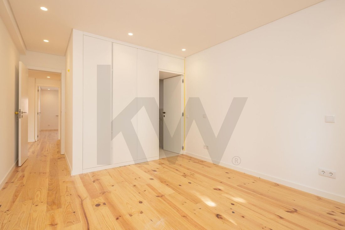 Apartment in Estoril, Cascais e Estoril, Lisbon 4 - 16597357