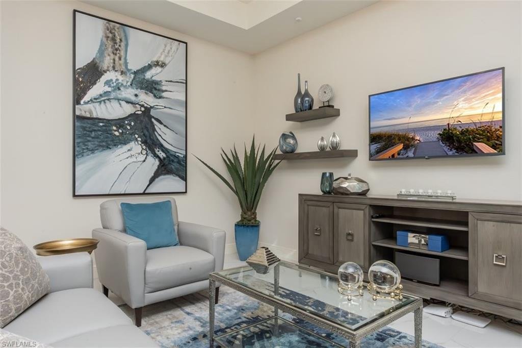 Condo in Naples, Florida, United States 5 - 16598013