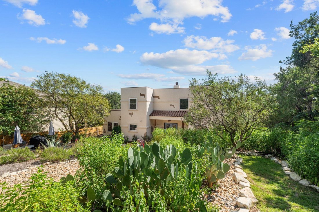 House in Austin, Texas, United States 4 - 16590157