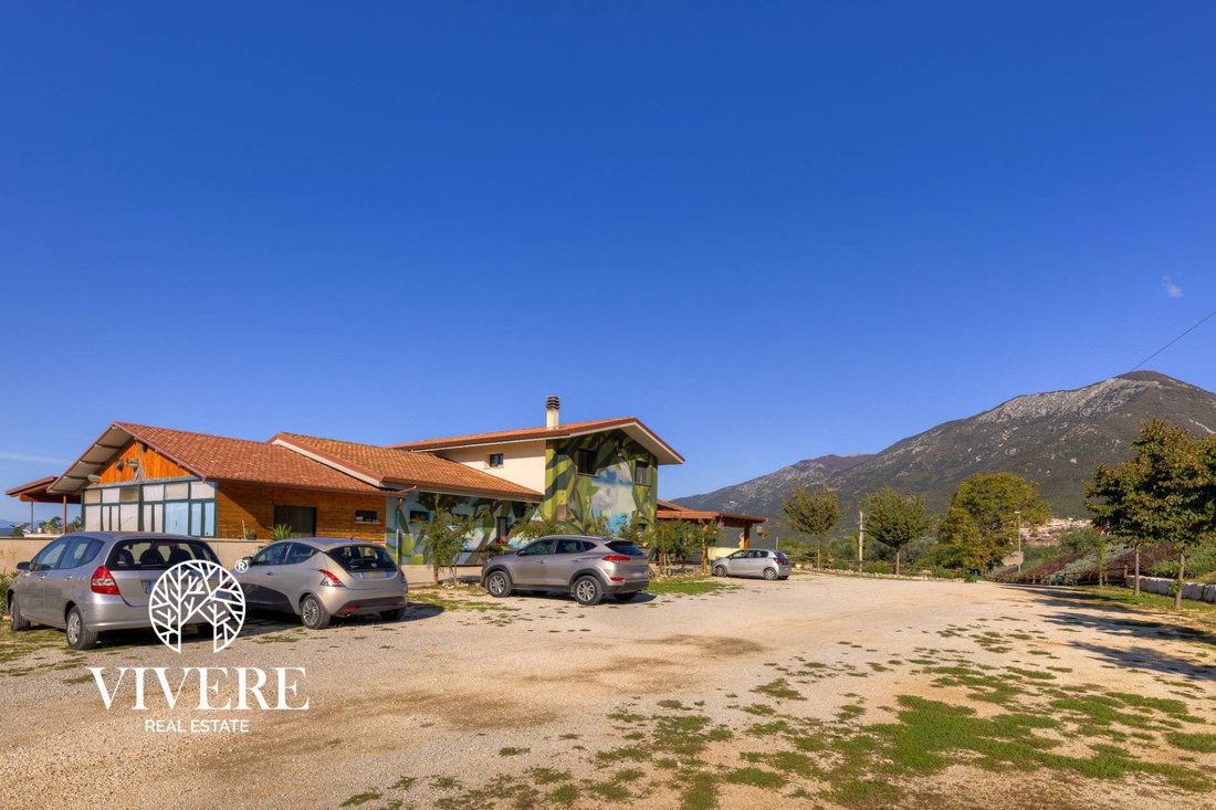 Farm Ranch in San Donato Val di Comino, Lazio, Italy 2 - 16596239
