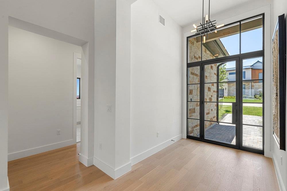 House in Austin, Texas, United States 4 - 16589543