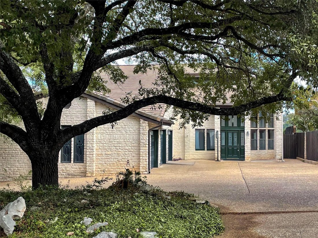 House in Austin, Texas, United States 4 - 16589624