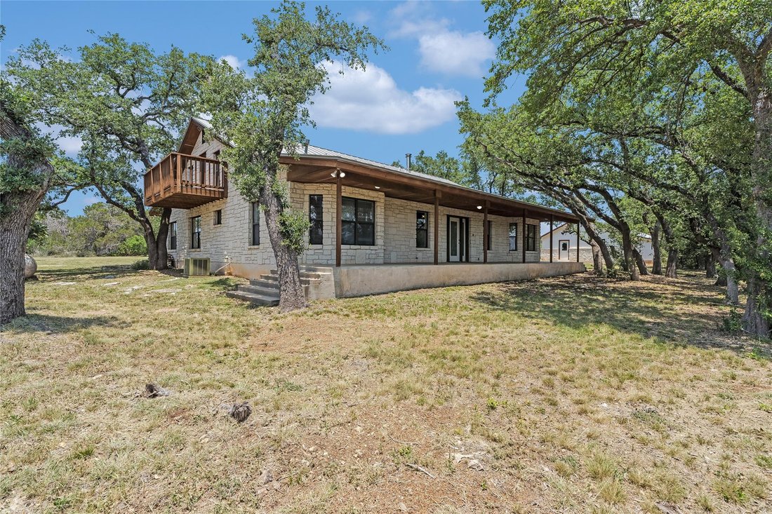 House in Spicewood, Texas, United States 4 - 16590250