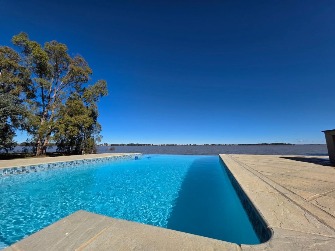 House in Deneysville, Free State, South Africa 2 - 16583035