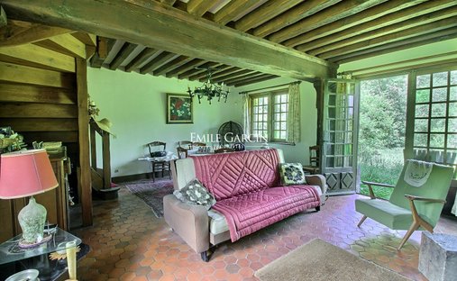 Castle for Sale in Pont-l'Évêque, Normandy, France