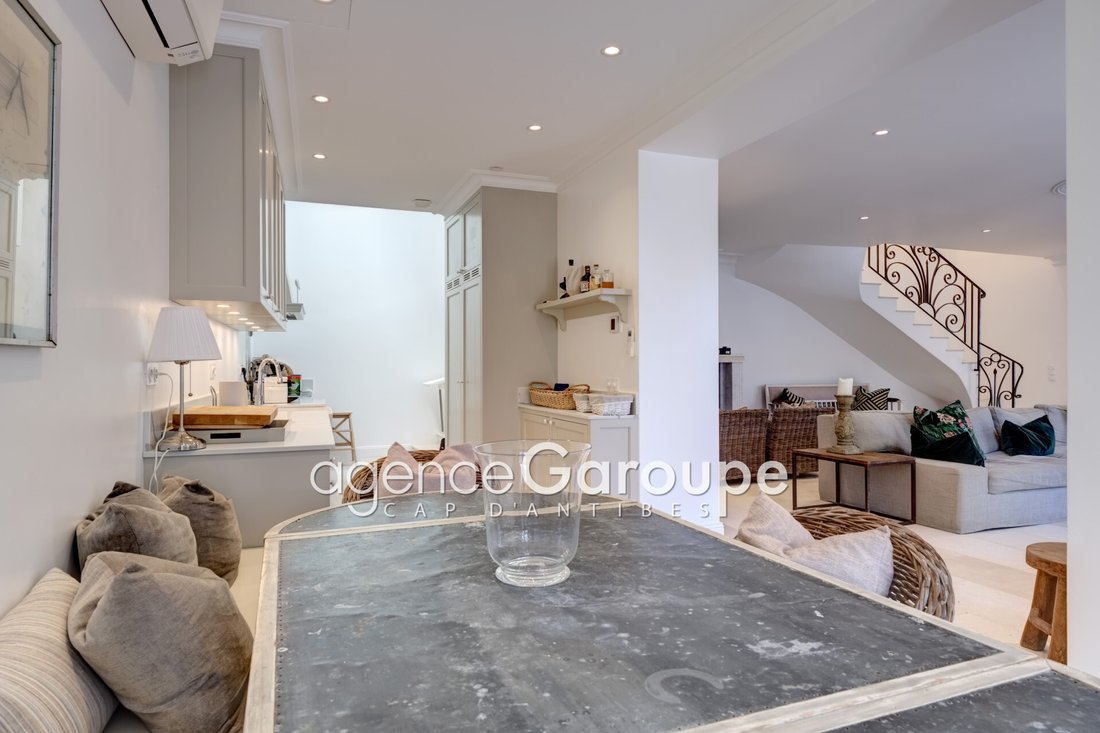 Villa in Antibes, Provence-Alpes-Côte d'Azur, France 5 - 16597700