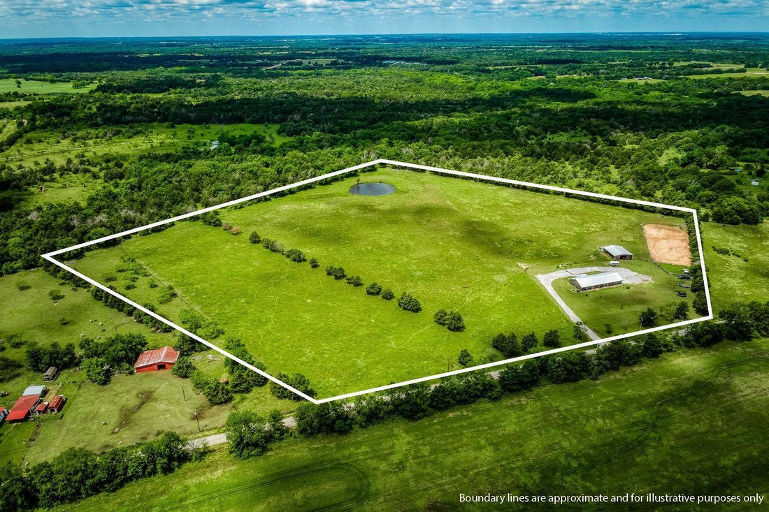 House in Mexia, Texas, United States 3 - 16589418