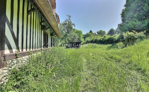 Castle for Sale in Pont-l'Évêque, Normandy, France