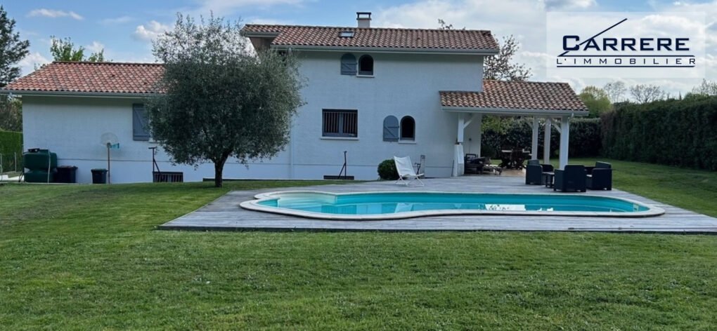 House in Carignan-de-Bordeaux, Nouvelle-Aquitaine, France 1 - 16605277