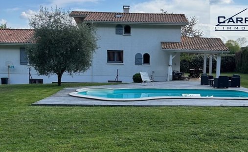 House in Carignan-de-Bordeaux, Nouvelle-Aquitaine, France 1