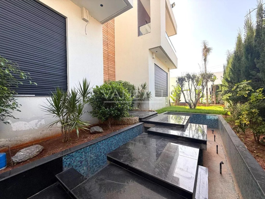 Villa in Bouskoura, Casablanca-Settat, Morocco 5 - 16605878