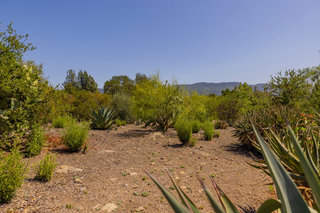 Land in Ojai, California, United States 5 - 16602524