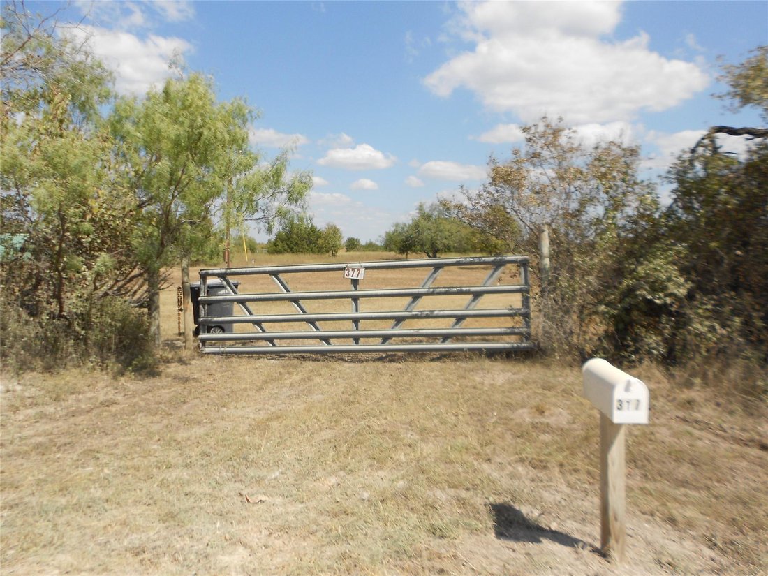 House in Dale, Texas, United States 2 - 16590900