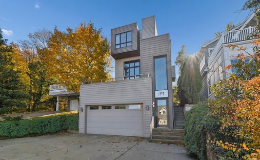 House in Beverly Shores, Indiana, United States 1