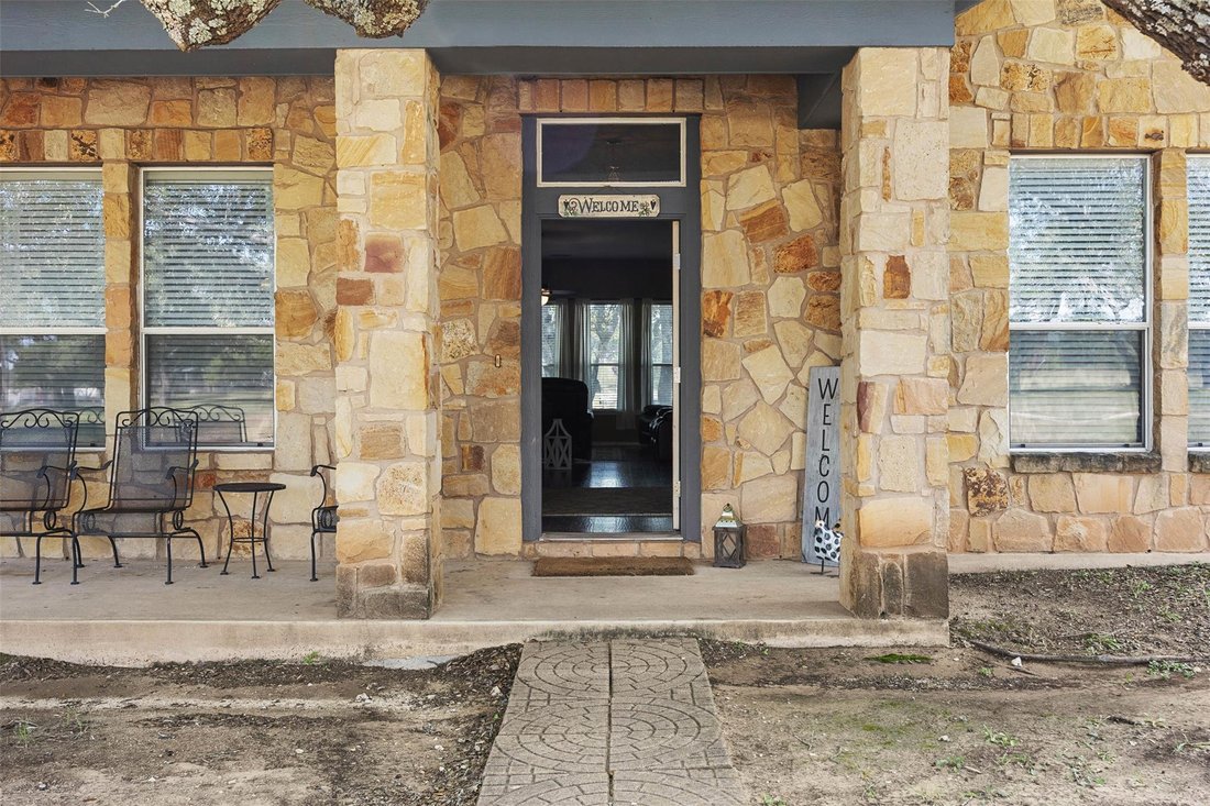 House in Bertram, Texas, United States 4 - 16590977