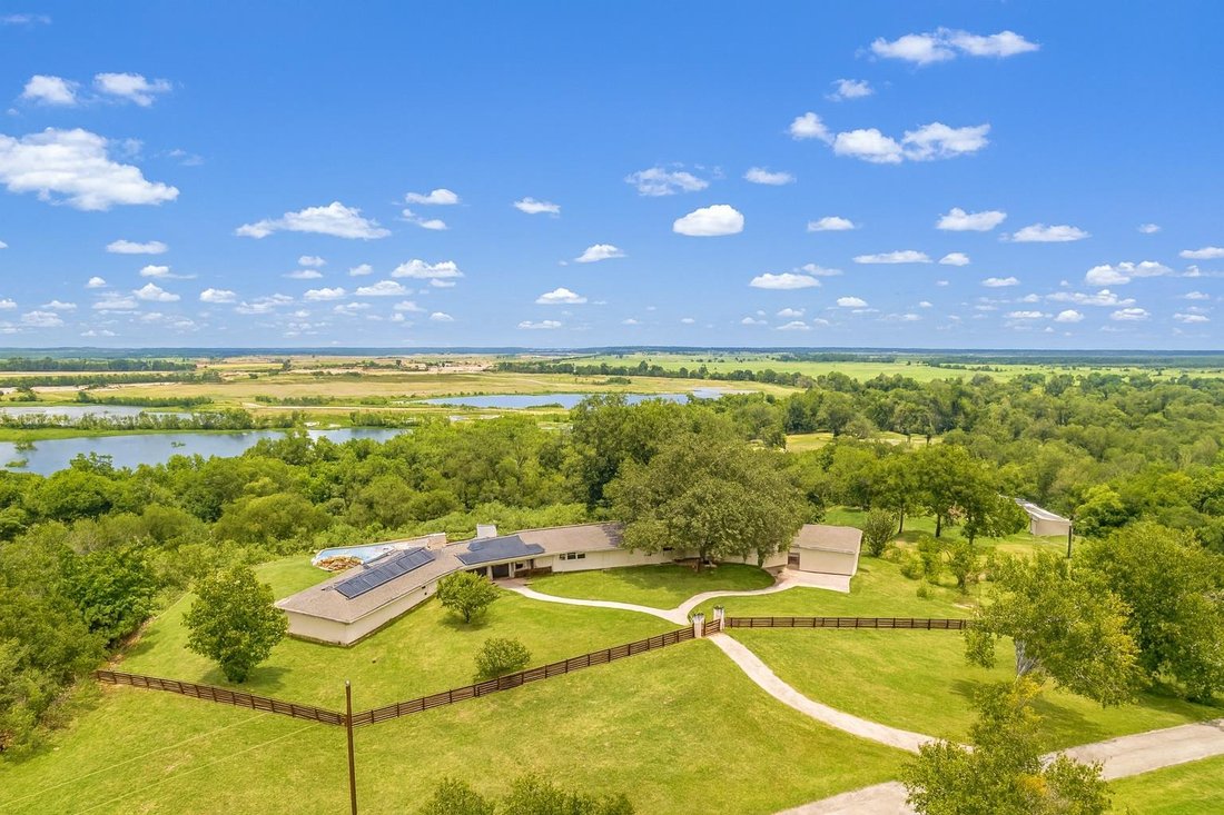 House in Cedar Creek, Texas, United States 2 - 16596732