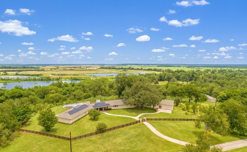 House in Cedar Creek, Texas, United States 1