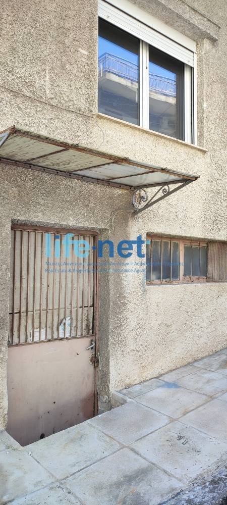 Keratsini, Attica, Greece 5 - 16582491